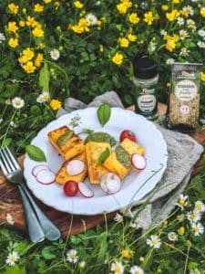 polenta-grillee-romarin-pesto-basilic