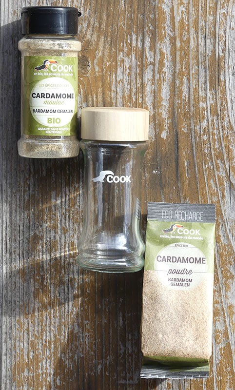 Cardamome_Verre_PET_Eco_Recharge_P1000146_800x482