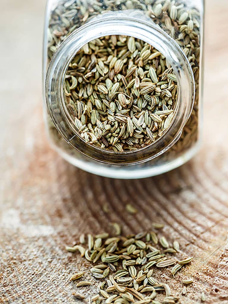 fenouil Les graines de fenouil en cuisine
